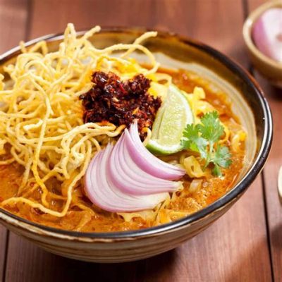  Khao Soi: ¡Una sopa picante y cremosa que te transportará a las calles de Chiang Mai!